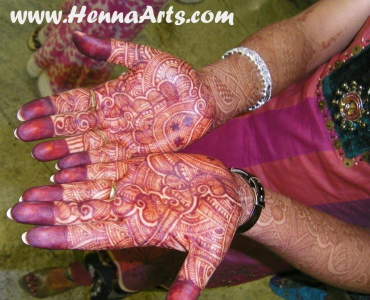 Henna body art, Arabic henna designs