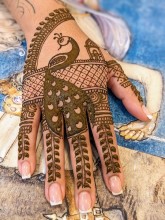Peacock motif on henna. We can do any custom design as per your like