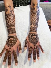 Bridal henna by Nisha can be as complex or as simple as you like